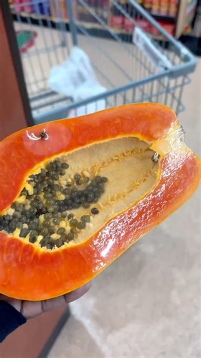 Come shopping with me as a UberEats driver #ubereats #spendthedaywithme #food #shopping