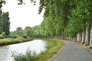 Canal du Midi in Toulouse, France