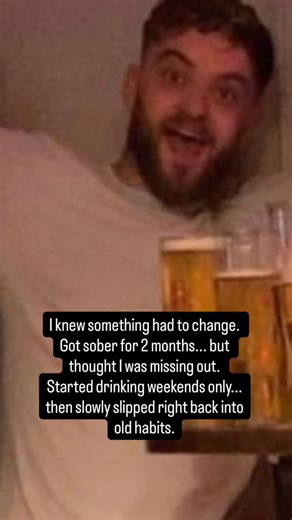 Rhys Roberts - Sober Coach on Instagram: "Two years ago today I was at my absolute lowest. I made the call to get sober - lasted 2 months, but let “FOMO” pull me back in. For a while it was on and off, one step forward two steps back... I realised I was stuck because I had nothing meaningful to focus on. Now? My life has purpose. I’m crushing my fitness goals AND building a career helping others break free from alcohol and live the life they deserve. Your story doesn’t end at rock bottom - that’