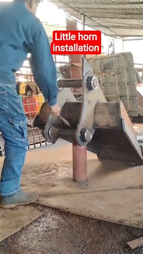 Chipping bucket making for sh120(12)..#shorts #howto #learning #welding #amazing #skills #tutorial