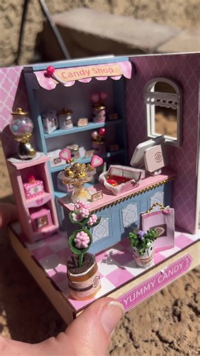 Candy shop #mini #minithings #miniature #Miniatures #candy #candyshop🍭 #miniplants #minicandy