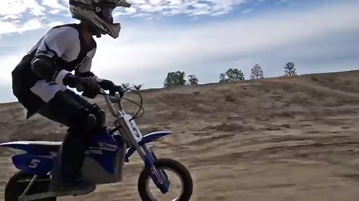 Electric Dirt Bikes and 4 wheelers | Razor | UK & IE