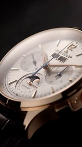 14 reactions | El Master Control Chronograph Calendar de Jaeger-LeCoultre, recuerda los diales de colores de mediados del siglo 20, con sus proporciones armoniosas y su estilo discreto. #JaegerLeCoultre #Master #EMWA #Emwa1949 | EMWA | Facebook