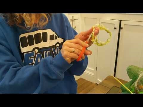 How to make a Crown of Thorns from your Palm Sunday Palms...