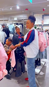 Christmas shopping 🛍️ | Hair Tutorials & Lifestyle