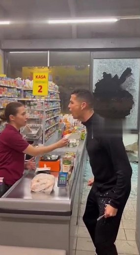 Ronaldo’s FASTEST Shopping Trip EVER! 🛒💨 He Doesn't Waste Time! | MixHubTV #Shorts