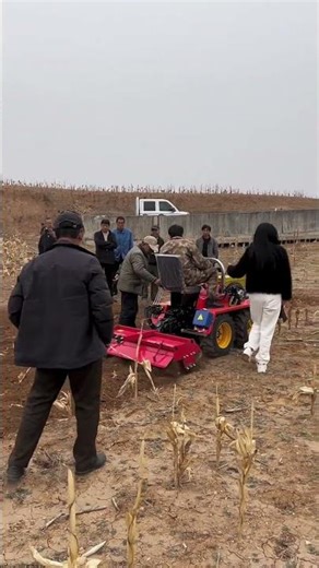 #Four-wheel drive mini tiller #Agricultural planting #Tiller #Multi-purpose machine, saving time