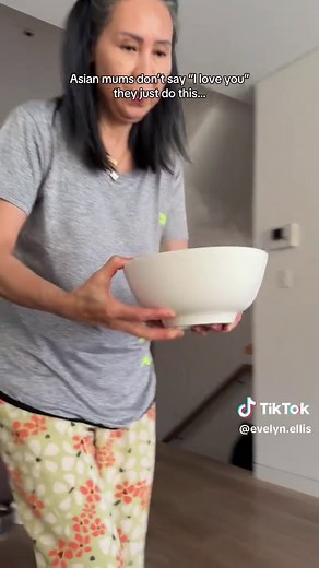 Heartwarming Reunion Between Asian Mom and Son