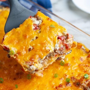 Cattle Drive Casserole: Comment "RECIPE" and I will send the recipe to your messages. #cattledrivecasserole #easydinner #groundbeef #casserole https://www.foodlovinfamily.com/cattle-drive-casserole/ | Foodlovinfamily