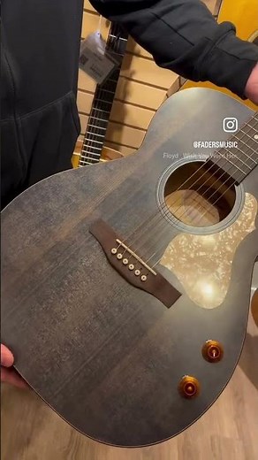 Art & Lutherie Roadhouse – Made in Canada 🇨🇦 | Denim Blue Acoustic
