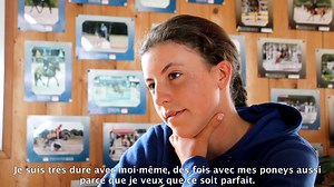 A 14 ans, Johana vient de remporter le titre de championne de France en concours complet d'équitation avec sa complice, Djune de Chapelan. Un portrait complémentaire à celui réalisé dans le magazine En Flèche d'octobre : https://bit.ly/3ojNZs6 | La Flèche - Sarthe