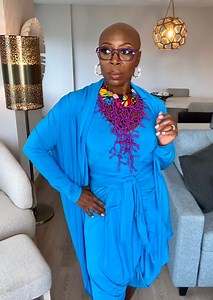 43K views · 3.4K reactions | Their negative minds cannot give positive feedback. Subtract them from the equation. #PassionatelyPaula #ThursdayThoughts #ThankfulThursday #negative #negativity #positive #positivefeedback #subtract #subtraction #equation #bye #byebye #goodbye #affirmation #affirmations #motivation #motivationalmindset #motivationalminute #purpose #purposeful #baldie #style #styleinfluencer #fashion #fashioninfluencer | Paula Fontana - Orator | Facebook