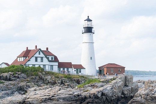 Pine Tree Detox & Recovery