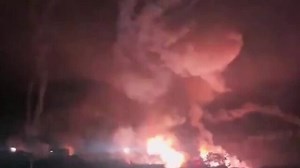 Múltiplas bombas atingem o solo na Venezuela