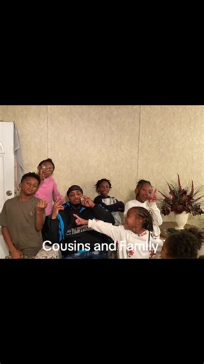 queenof_sweet (@sweetpeaclocktea)’s videos with WHAT YOU IS l BABY BOO l - War