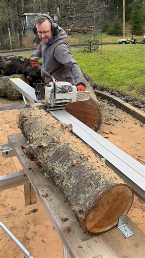 Choosing the Right Wood for Woodturning