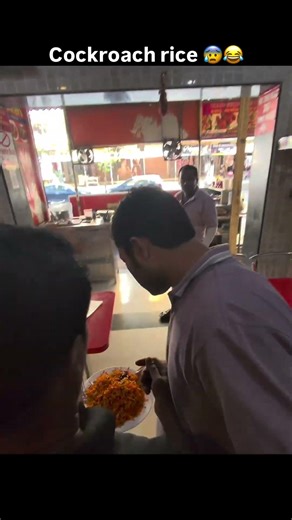 cockroach prank 😂#shorts#prank#funny#comedy#publicreaction#viral