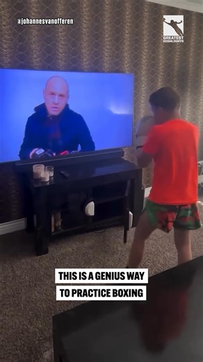 This boxing practice is genius! 🤯 | GreatestHighlights