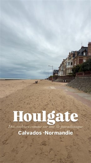 Ce matin, petit tour à Houlgate… La mer, le sable et le ciel se sont habillés de couleurs splendides 🤩. Un décor presque irréel, avec ce petit goût de paradis qui donne envie de rester là, juste un peu plus longtemps. #Houlgate #plagenormande #normandie #paysdauge #calvados #petitfutecaencalvados | Petit Futé Caen Calvados