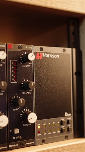 Recording & Mixing Engineer, Simon Todkill, uses the Harrison D510 500 Series system alongside Harrison 32Cpre , Comp, and SSL E & B Dynamics modules, tracking drums from his studio in London, UK. 🎛️ Taking full advantage of the Dante I/O already installed at Darkwood Studios, the D510dante interface card allows for integration of the 500 modules to be used as inserts, offering seamless connectivity into the studio’s existing setup. 💪 Discover the Harrison D510 System: https://harrisonaudio.co