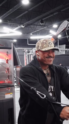 Three | All exercises 4x12-15 increasing weight with each set Working sets are always as close to failure as possible #fy #reel #fypage #gym #chest | Instagram