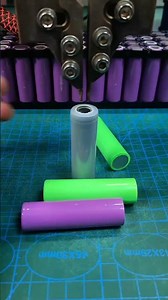 How to soldering 18650 lithium battery? 🔋#solderring #batterysoldering #howtosoldering #satisfying