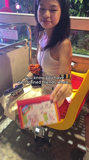 The Ultimate Guide to Junk Journaling on Your Travels