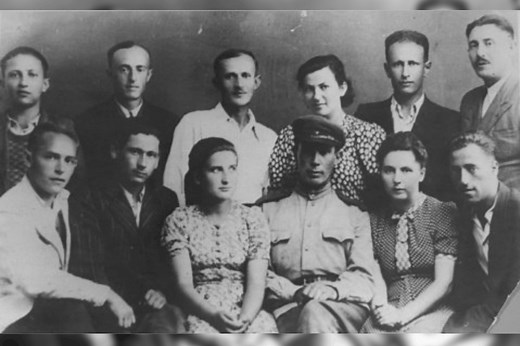 These Jewish Prisoners Revolted Against the Nazis, Killing Their Guards and Escaping From a World War II Death Camp