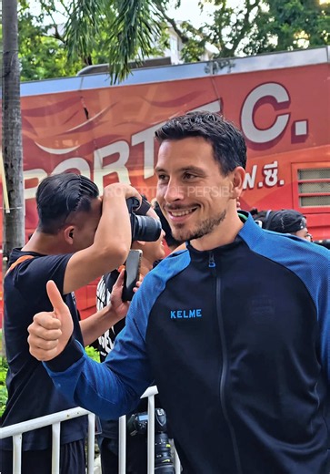 Arrived at Thammasat Stadium! 🇹🇭🔥 #PERSIB | jadwal persib