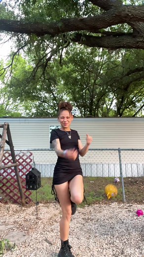 Girl Bug Crush: A Candid Crush Video Compilation