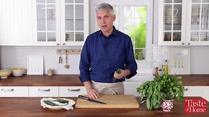 How To Cut Chives