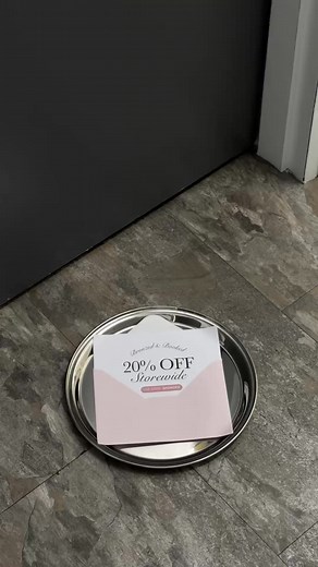 You've waited all year for this. Our Black Friday sale is finally here. Get 20% off storewide free deluxe minis with every order. | Loving Tan