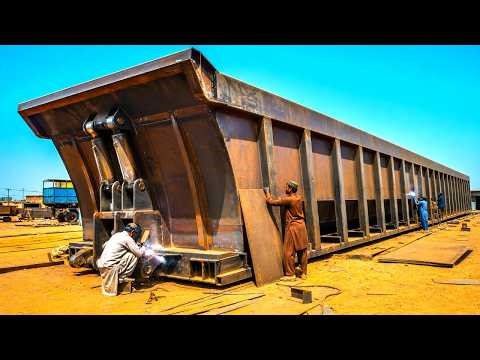 Pakistan Workshop Makes GIANT STEEL TRUCK BED - Made In Pakistan - @wonderingskills1