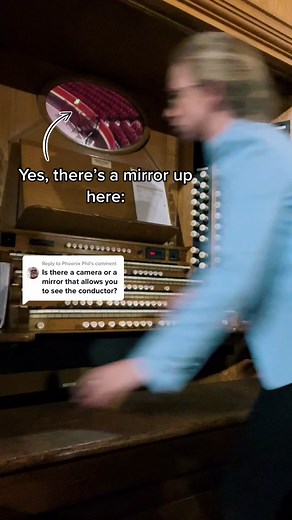 Mirror Moments: Organist's Silent Convos with the Conductor