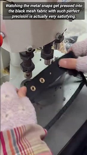 Precision Eyelet Setting Process Using High Speed Industrial Equipment