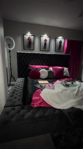Luxurious Black Girl Room Decor Ideas: Beyonce Inspired Pink & Black Bedroom