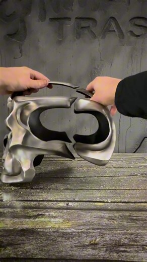 Kyle Fulmer (NIGHTMARE TRASH) on Instagram: "Fuckin Magnets, How do they work? The wearable Jason X mask in action, showing how the miracle of the magnetic mask latch system just magically works. #nightmaretrash #80shorror #horror #horrorjunkie #fridaythe13thfranchise #jasonx #horrorfan #horrormovies #horrorcommunity #jasonmask #halloween #halloweenmovie #kanehodder #anightmareonelmstreet #halloweenmask #horrorfilm #horrorfan #Scream #fridaythe13th #michaelmyers #jasonvoorhees #freddykrueger #ho