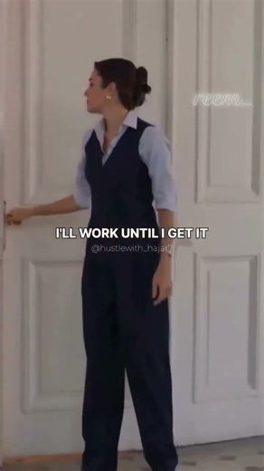 Hande Erçel's Unstoppable Attitude! Get What You Want! #HandeErçel #BambaşkaBiri #shorts