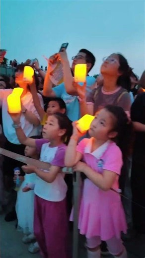 The Great Bao’en Tower Lighting Ceremony in Nanjing
