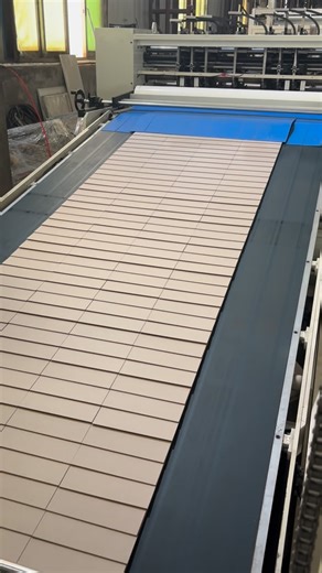 James Lin on Instagram: "How to automatically stack grey board #greyboardmachine #laminator #laminating machine #kappa board #greyboard #duplex board #solid board #grey chipboard #Gri karton"