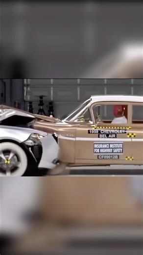 Crash test Old Vs New car #automobile #crashtest #car #classiccars