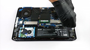 Inside Acer Predator Helios 300 17 (2019, PH317-53) - disassembly and upgrade options | LaptopMedia UK