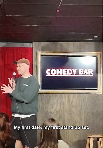 Stand-Up Comedy on a First Date: A Unique Experience