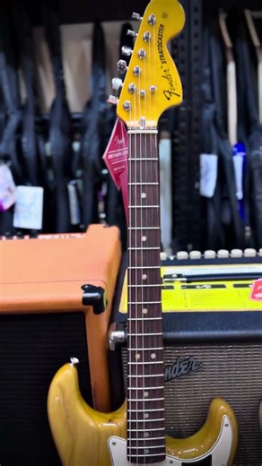 Fender Custom Shop 52 Telecaster Journeyman Relic Electric Guitar, Aged Nocaster Blonde