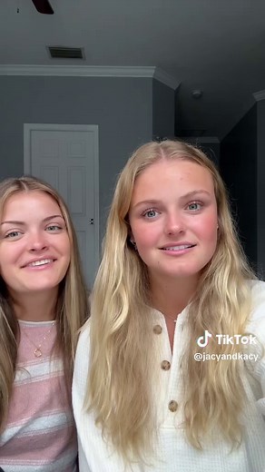 The Face Sound Challenge with Jacy and Kacy