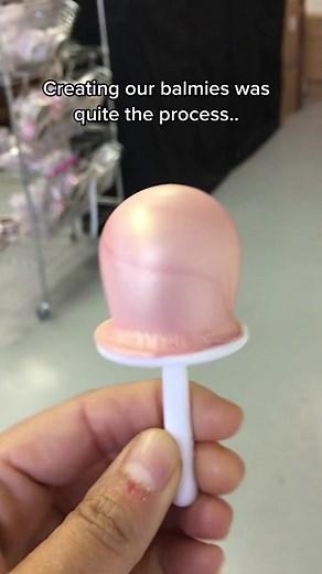 Let’s just say we are very proud of the final product 😂😂😂 #zerowastemakeup #zerowastebeauty #plasticfreebeauty #plasticfreemakeup #ecofriendlymakeup #sustainablegiftidea