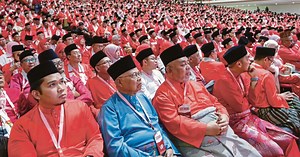 Zahid: Umno must be self-critical to address weaknesses | New Straits Times