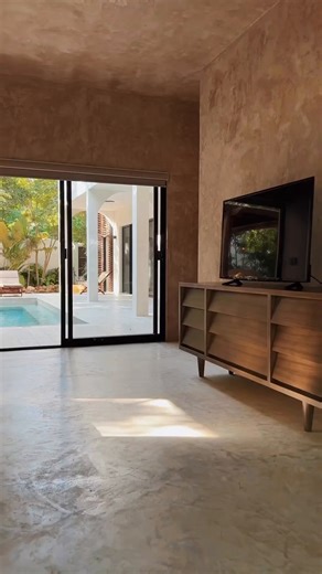 2.5M views · 10K reactions | From bed to the pool in less than thirty seconds. https://bit.ly/3Vx5jtT  @casatiratulum  Tulum, MX | Vrbo | Facebook