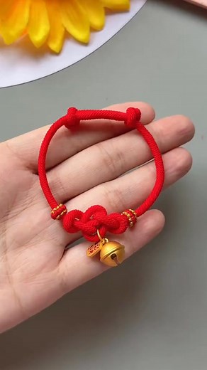 A rope to knit an auspicious bracelet . . #handmade #parent-child handmade #handmade diy | Landform Delwyn