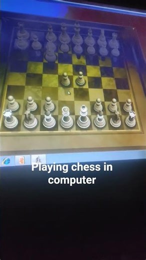 Playing chess in computer